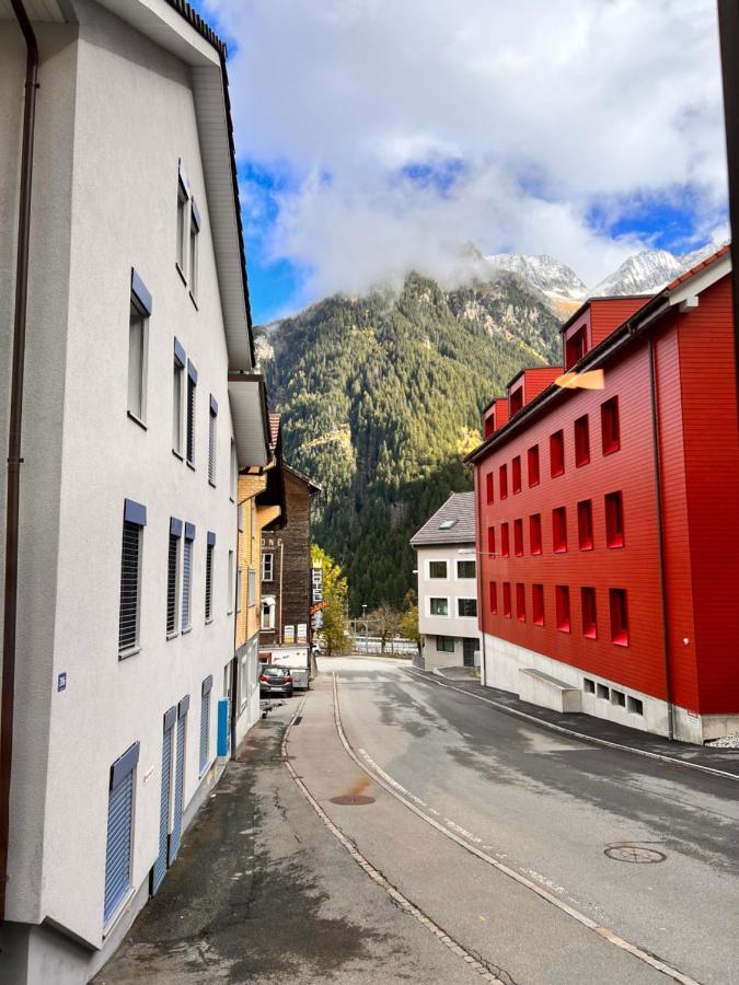 Blue Sky Apartments Göschenen Esterno foto